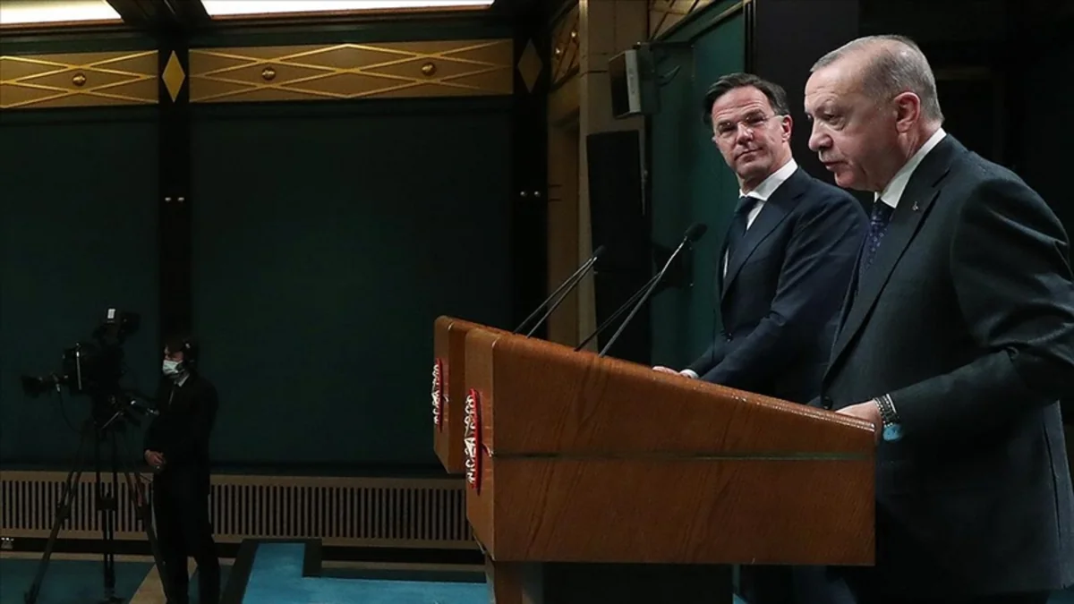 Ərdoğan: “Zelenski və Putinlə təmasları davam etdirirəm”