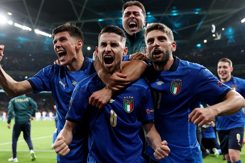 Названа лучшая футбольная команда 2021 года