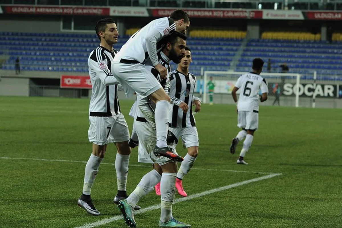 Neftçi evdə mühüm iki xal itirib
