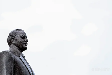 Azerbaijan commemorates national leader Heydar Aliyev - PHOTO REPORT