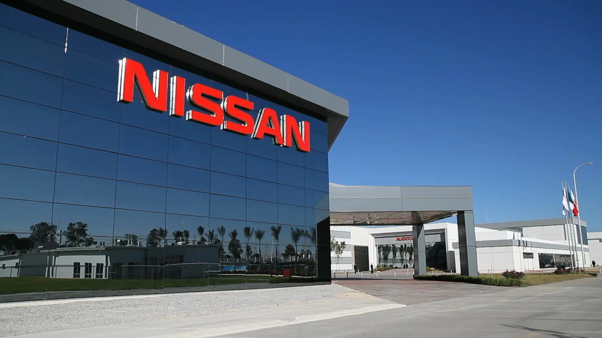 Nissan sells its stake in Daimler