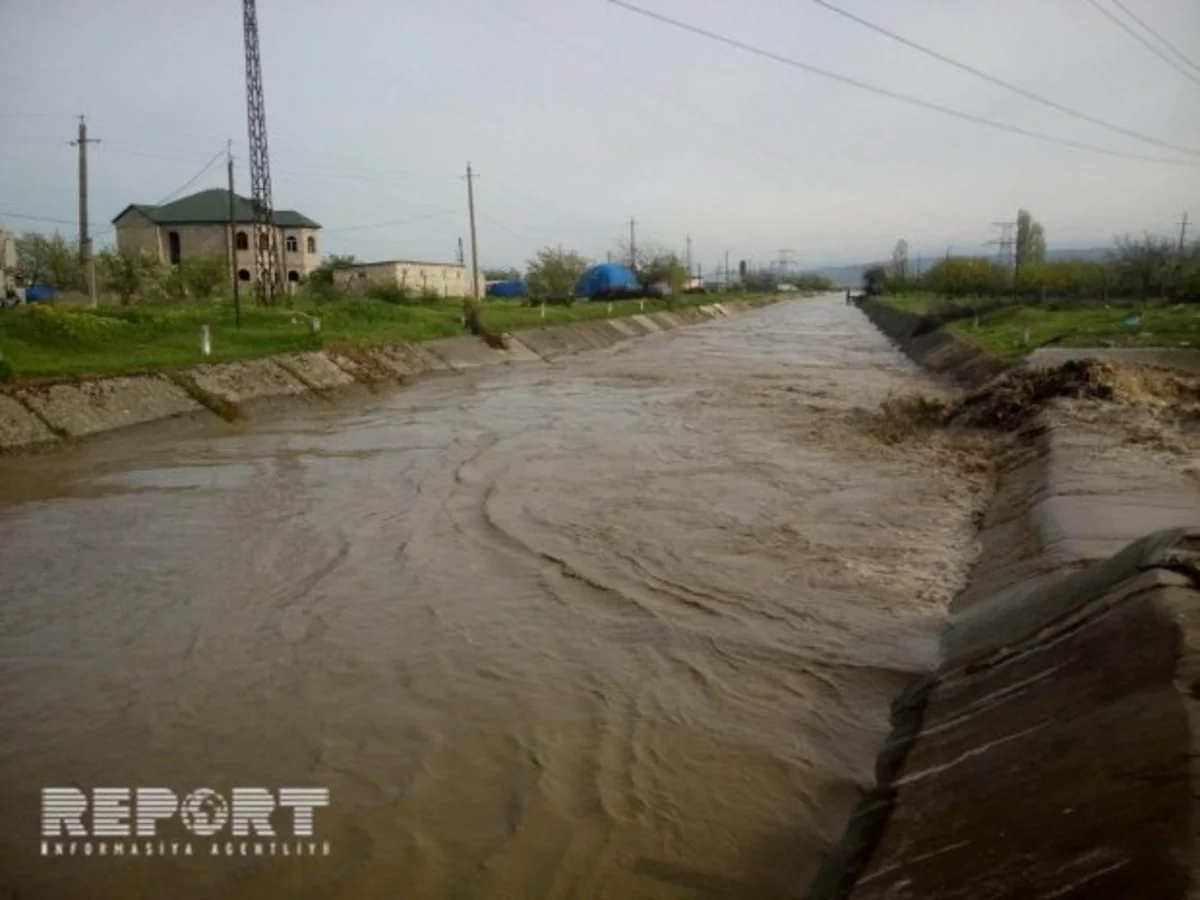 Найдено тело одного из утонувших в Самур-Абшеронском канале