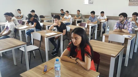 UFAZ-a qəbul imtahanı keçirilib