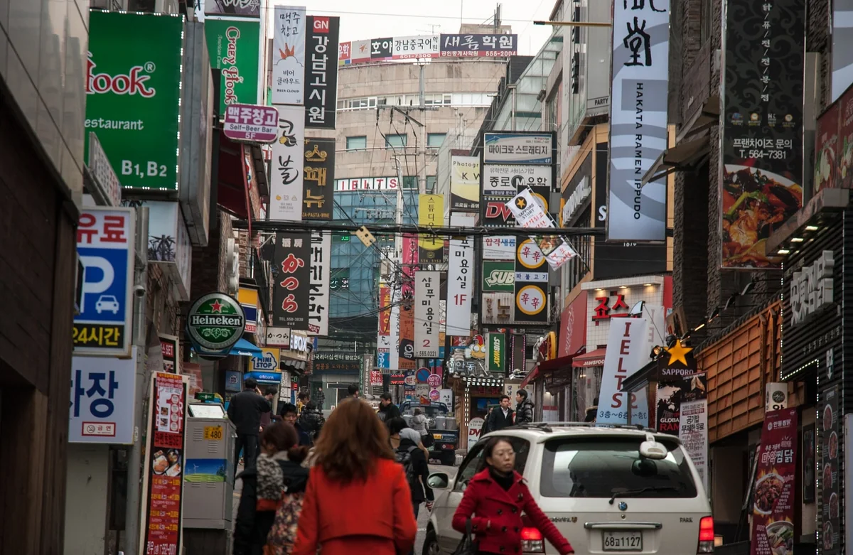 S. Korea president says wants to create ministry to tackle low birth rates