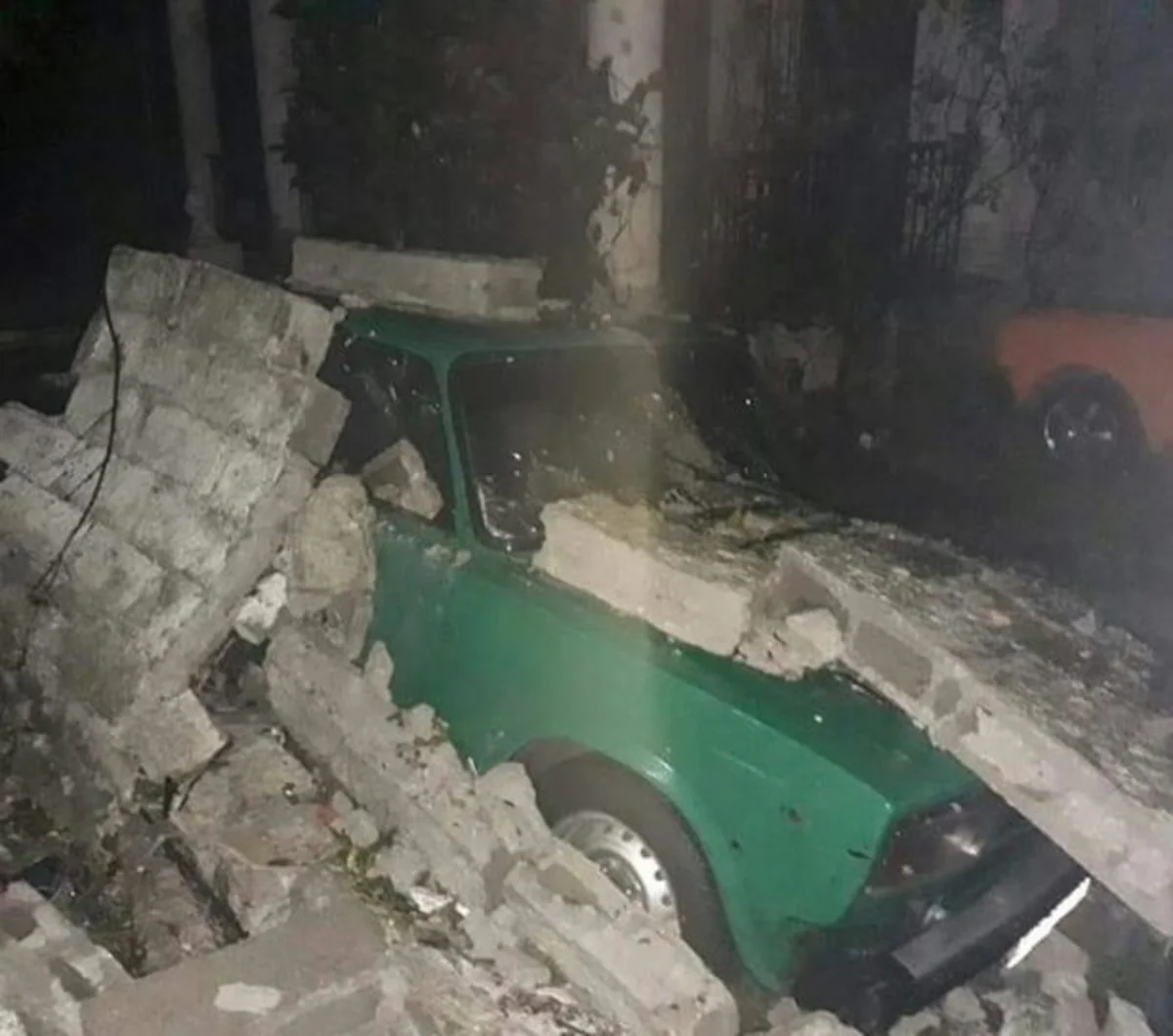 Kubada qasırğa nəticəsində ölən və yaralananlar var - FOTO