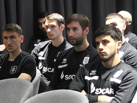“Neftçi”nin məşqçi və futbolçu heyəti üçün seminar keçirilib