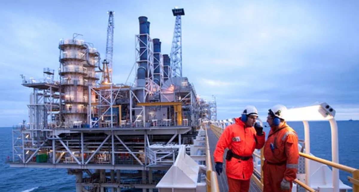 Azerbaijani oil price increases slightly