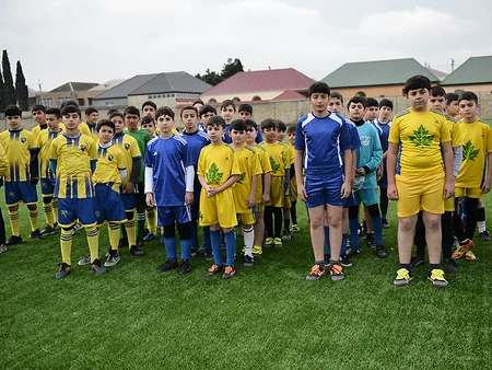 Gəncədə futbol ictimaiyyətinin nümayəndələri ilə görüş keçirilib
