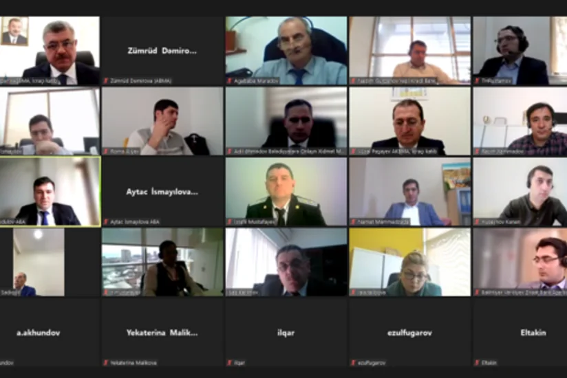 Bələdiyyələrdə nağdsız ödənişlərlə bağlı görüş keçirilib