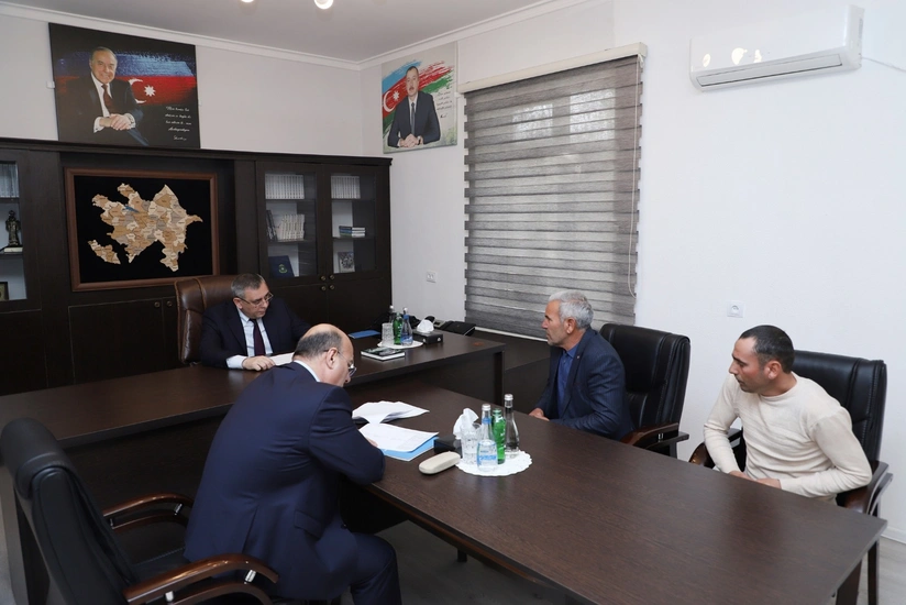 Dövlət Xidmətinin rəisi Ağcabədidə vətəndaş qəbulu keçirib
