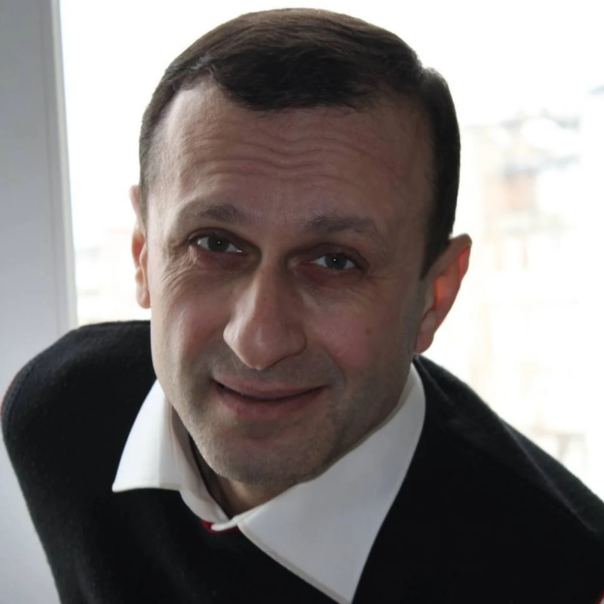 Заслуженный артист Ильхам Гусейнов перенес операцию