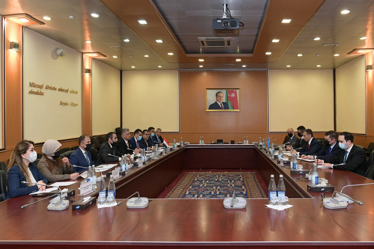 Rəşad Nəbiyev İraq parlamentinin nümayəndə heyəti ilə görüşüb