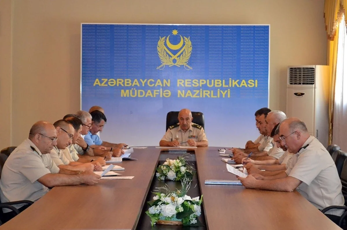İdeoloji iş və mənəvi-psixoloji təminat üzrə zabitlərlə seminar keçirilib