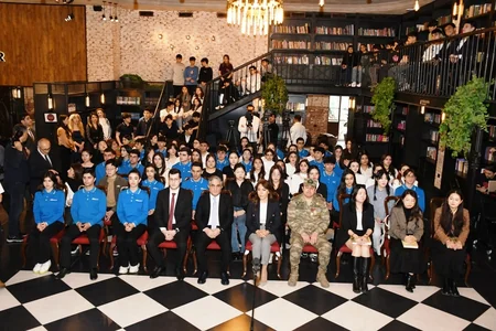 Vətən müharibəsinə həsr olunmuş kitab Çin dilində nəşr edilib