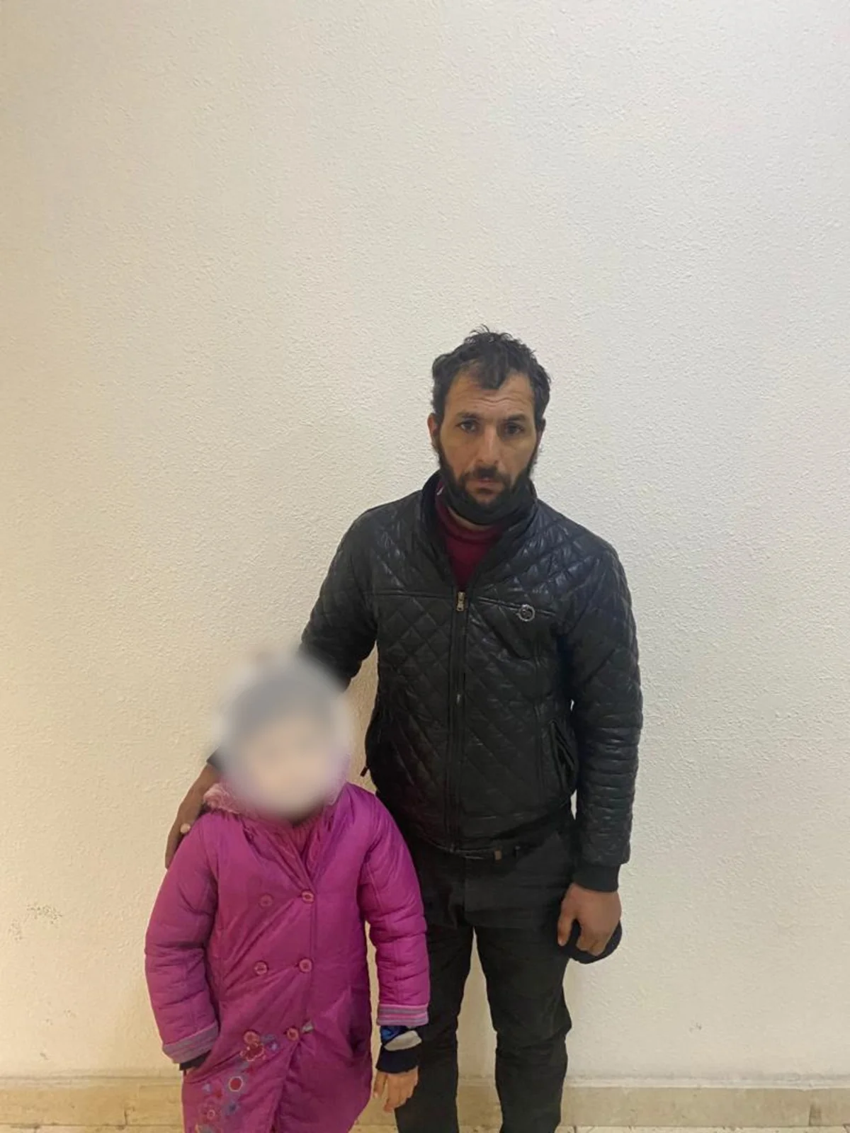 Bakıda bacısı qızını dilənçiliyə məcbur edən şəxs saxlanılıb