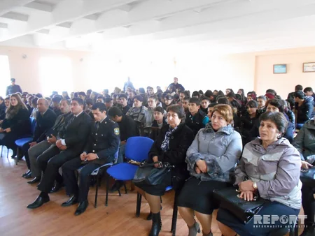 Qazaxda “Dini radikalizmə qarşı mübarizə” mövzusunda tədbir keçirilib