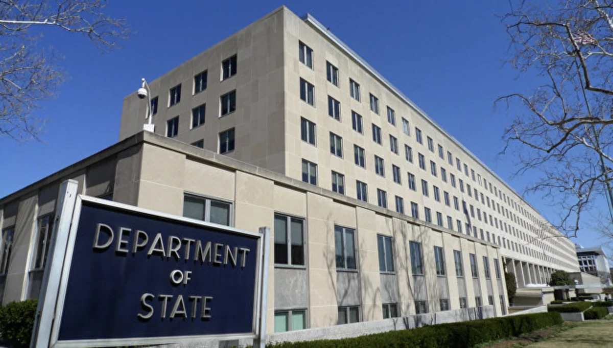 Госдеп: США ведут дискуссии о санкциях против России