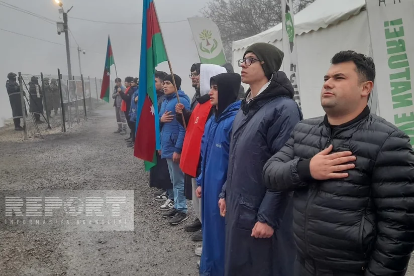 Акция протеста на дороге Ханкенди-Лачын продолжается, требования остаются неизменными