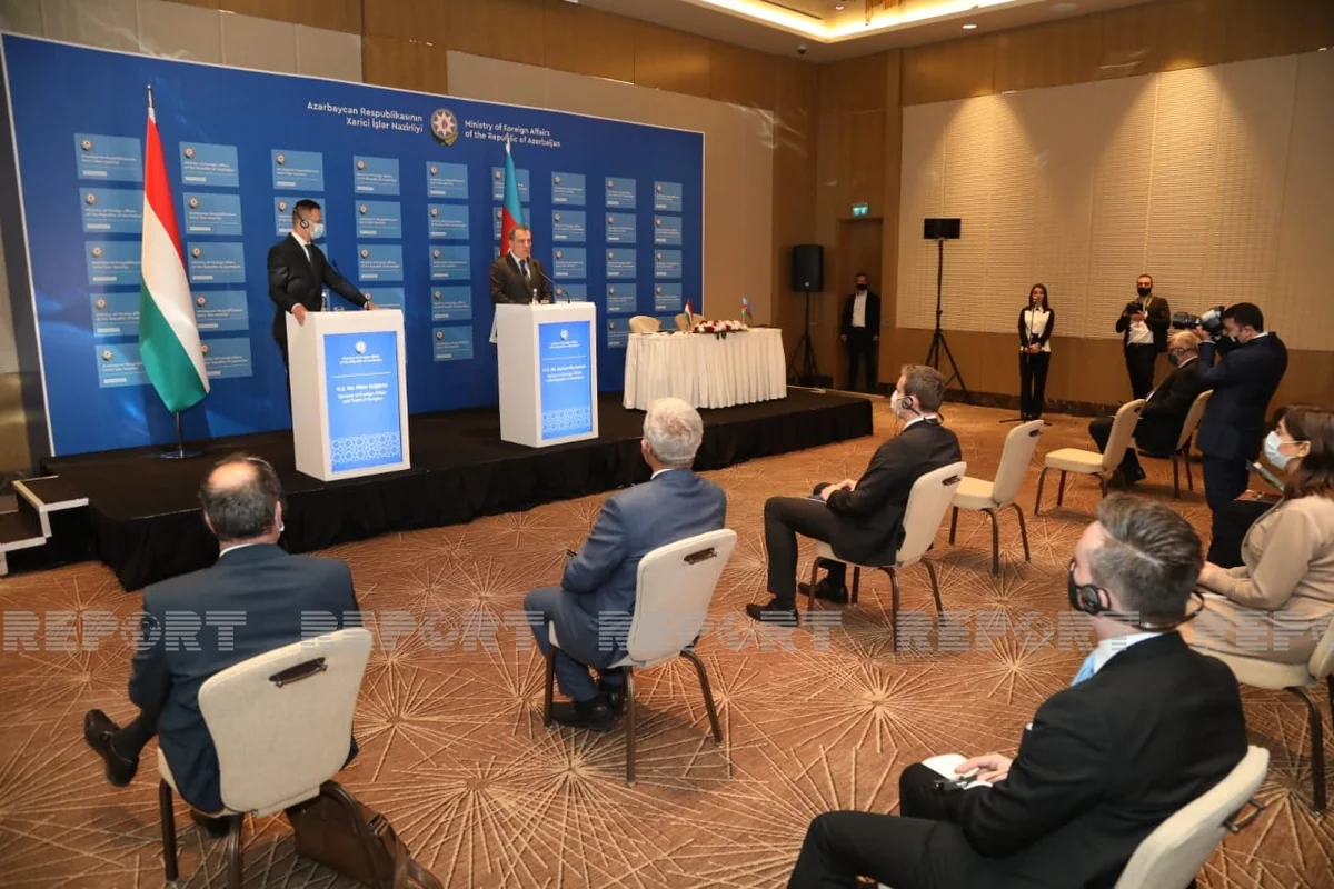 Peter Siyarto: Beynəlxalq ictimaiyyət ölkələrin ərazi bütövlüyünə hörmət bəsləməlidir