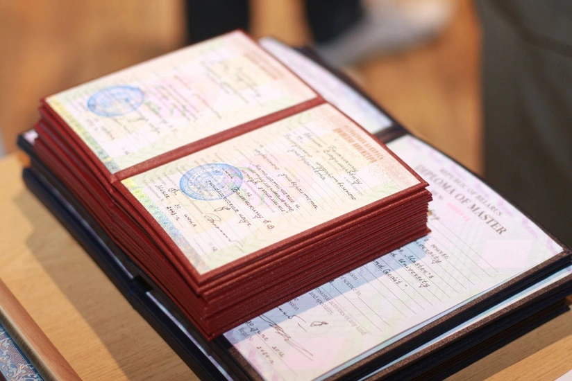 Ötən ay xaricdə təhsil almış 20 nəfərin diplomu tanınmayıb