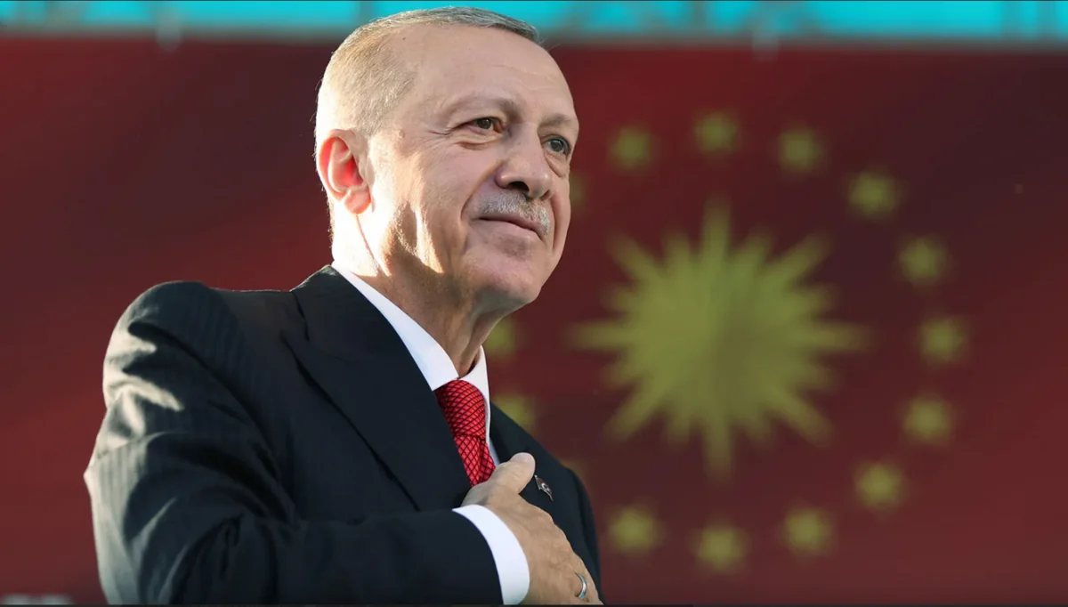 Cevdet Yılmaz: “Ərdoğanın maaşı deputatların, nazir müavinlərinin maaşından aşağıdır”