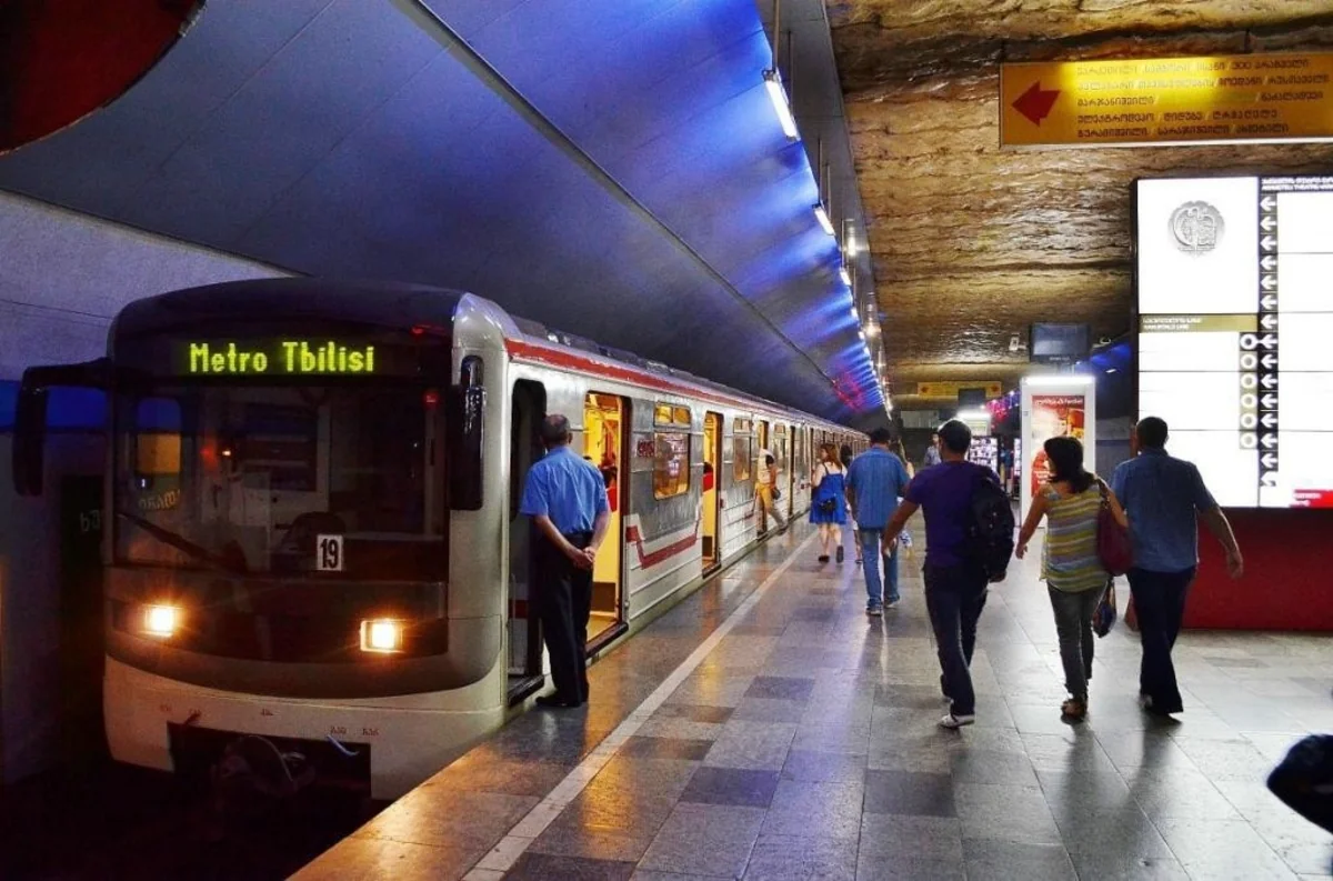 Gürcüstanda ictimai nəqliyyatın işi bərpa olunmayacaq