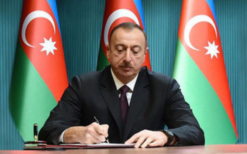 İlham Əliyev Satınalmalar üzrə Dövlət Agentliyinin ləğv edilməsi ilə əlaqədar bəzi fərmanların ləğvi haqda fərman imzalayıb