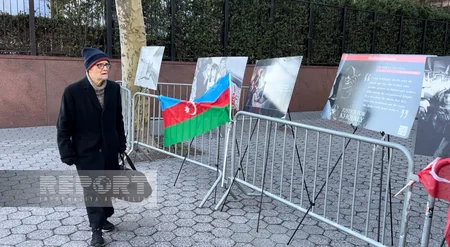 BMT-nin binası önündə Xocalıya həsr olunmuş sərgi təşkil edilib