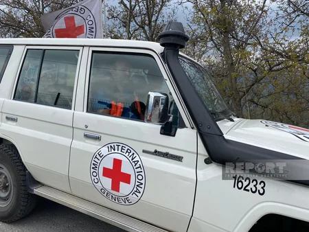 По дороге Ханкенди-Лачын беспрепятственно проехали автомобили МККК