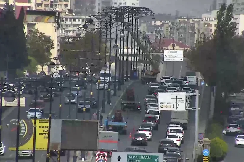 Yol təmiri Ziya Bünyadov prospekti istiqamətində sıxlığa səbəb olub