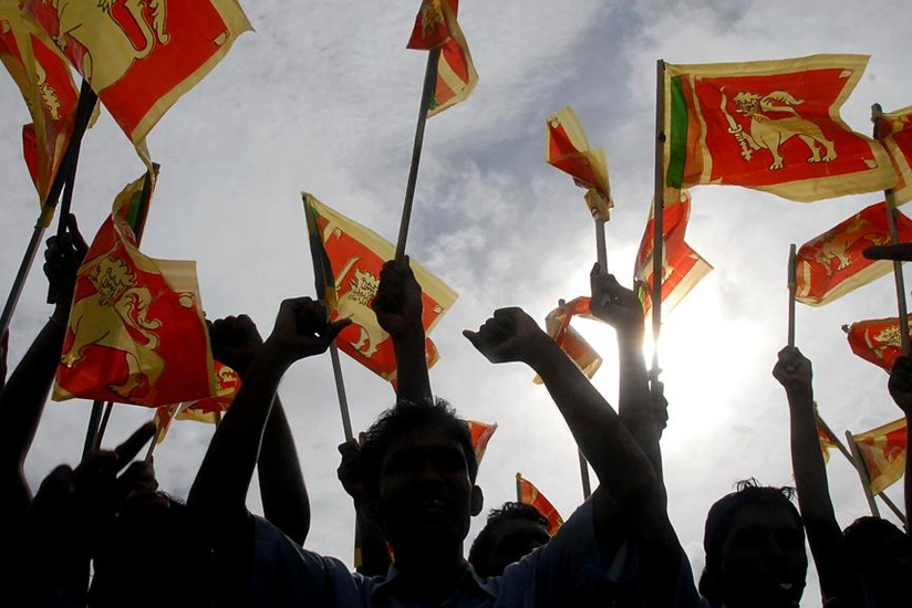 Число пострадавших на протестах в Шри-Ланке превысило 100