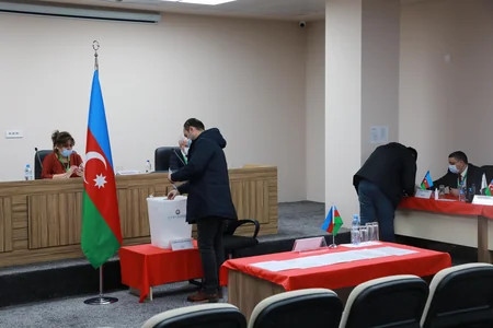 AQTA yanında İctimai Şuranın üzvlərini müəyyənləşdirmək üçün səsvermə keçirildi