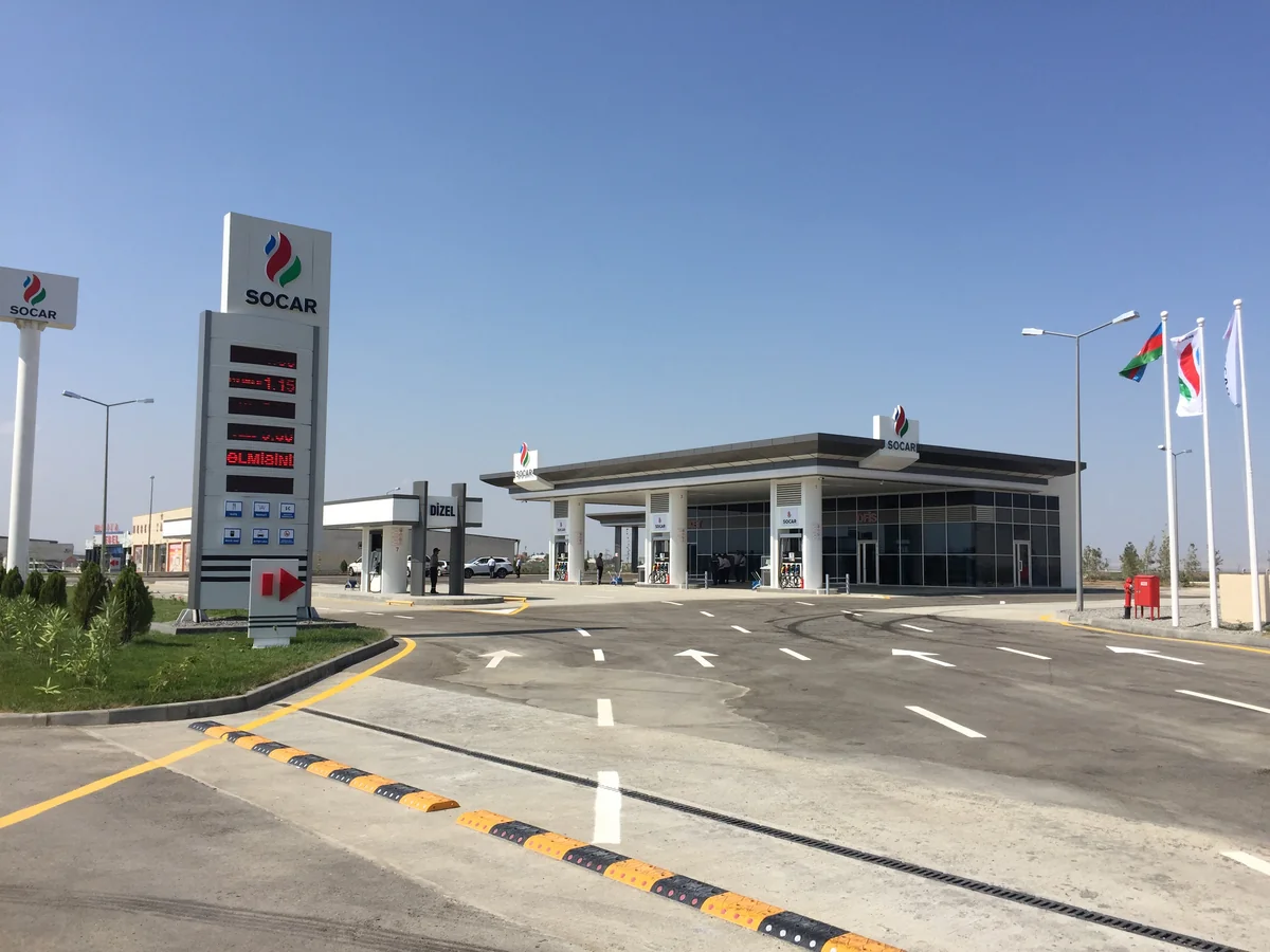В Азербайджане открыта еще одна АЗС под брендом SOCAR
