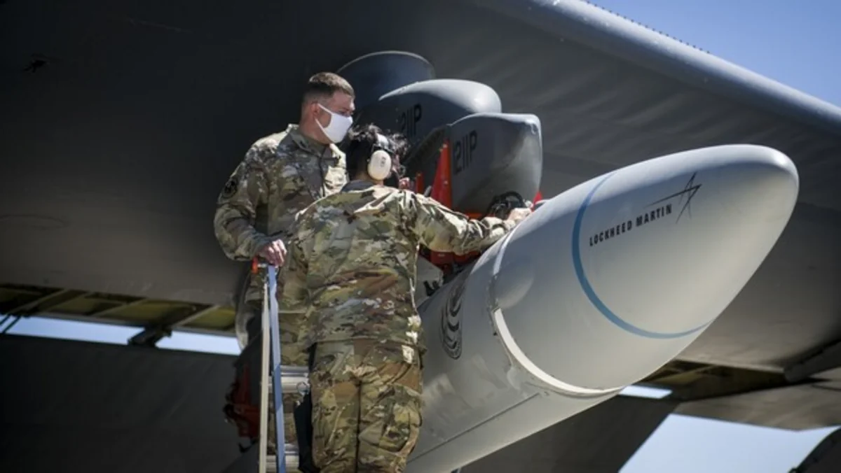 Армия США полностью откажется от гиперзвуковых ракет AGM-183 ARRW