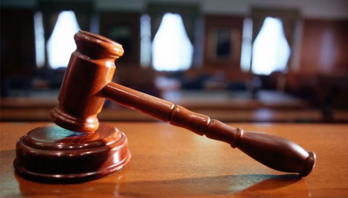 В Хачмазе начался суд над обвиняемым в педофилии директором школы