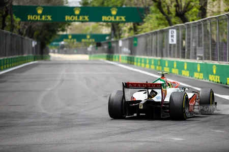 Oliver Bearmanın qalib gəldiyi “Formula 2” yarışından FOTOREPORTAJ