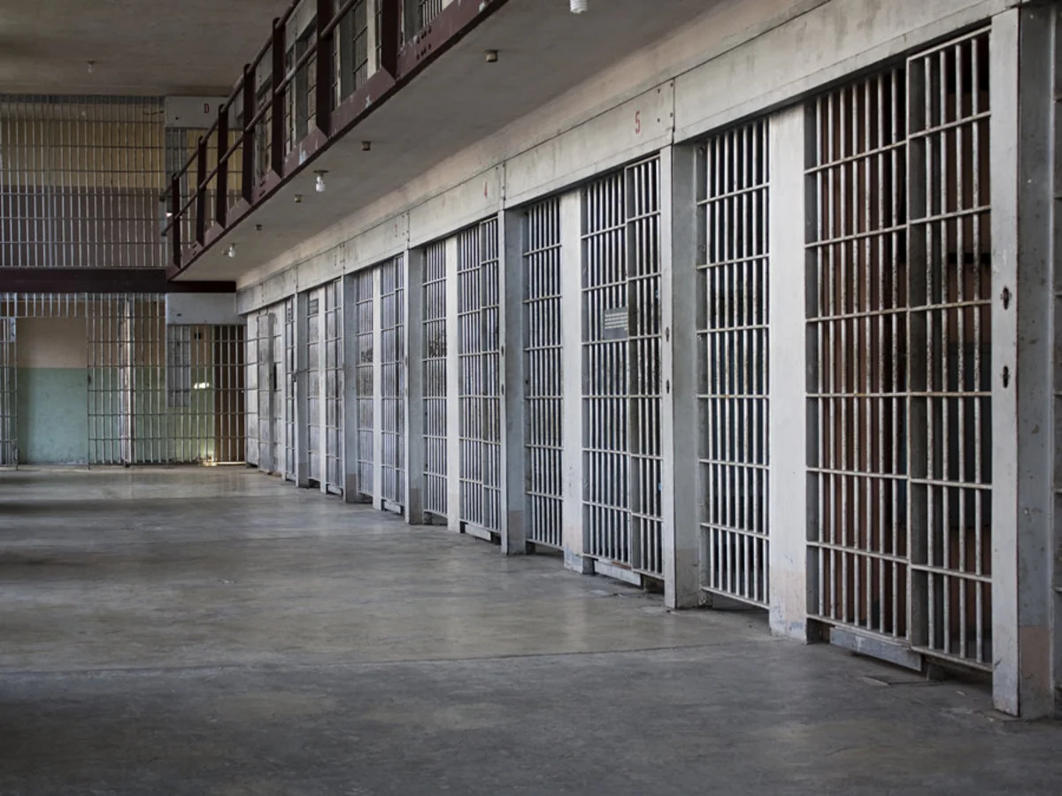Armenia prison officer arrested for bribery