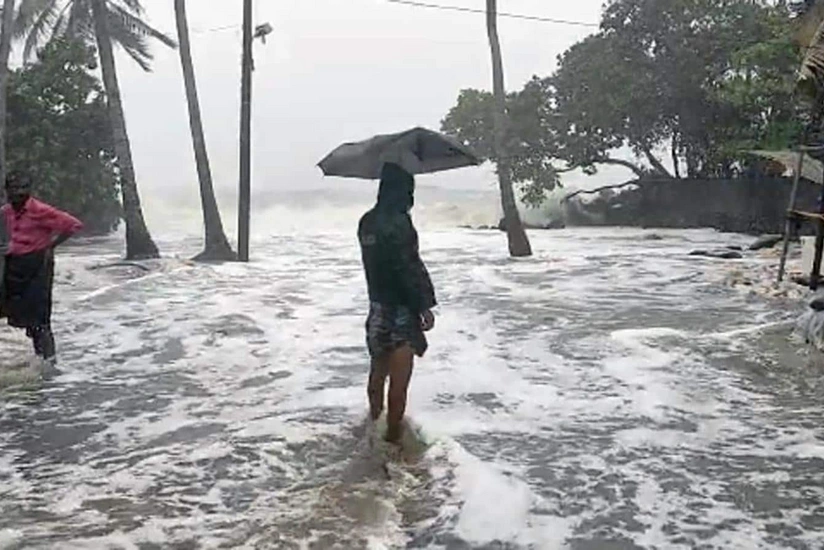 В Индии 14 человек погибли из-за дождей и сброса воды из водохранилищ