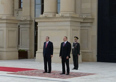Official welcome ceremony held for Turkish President in Azerbaijan