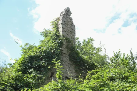 Şuşada düşmən izləri – FOTOREPORTAJ