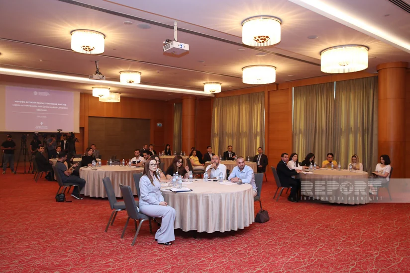 Dövlət Xidməti Heydər Əliyev ili çərçivəsində jurnalistlər üçün seminar keçirib