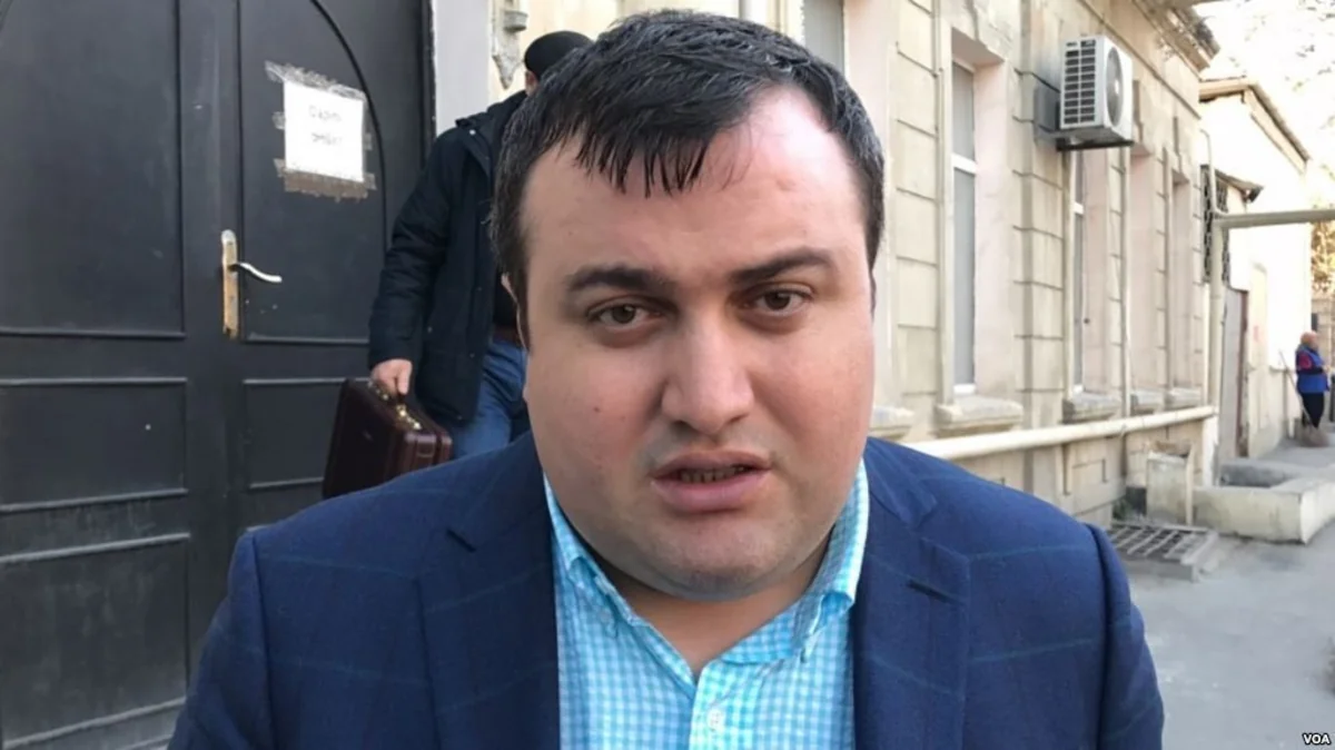 Vəkil Elçin Sadıqov ev dustaqlığına buraxılıb