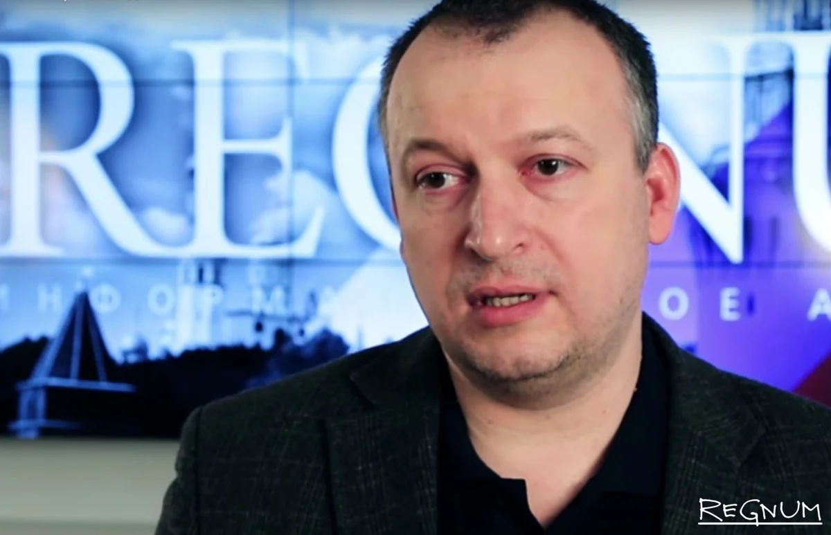 Шеф-редактор Regnum попросил политического убежища в РФ