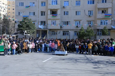 Bakının Nizami və Nəsimi rayonlarında bayram şənliyi keçirilib