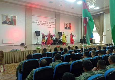 Müstəqillik Günü münasibətilə Azərbaycan Ordusunda silsilə tədbirlər keçirilib