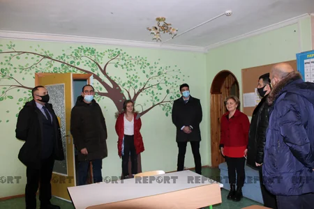 Ukraynada Heydər Əliyevin ruhuna kimsəsiz uşaqlara ehsan paylanıb