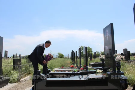 Gürcüstanda azərbaycanlı ictimai xadimin xatirəsi yad edilib