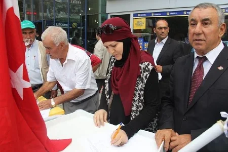 İğdırda ermənicə lövhənin yığışdırılması üçün imza toplanır