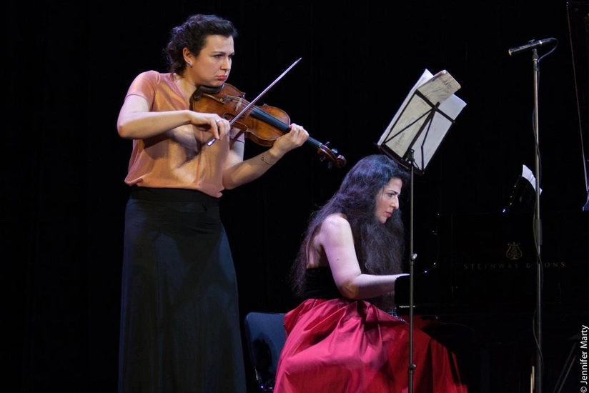 Azərbaycan pianoçusu beynəlxalq festivalda Sarı gəlini ifa edib - VİDEO