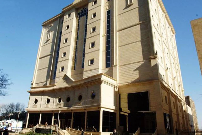 Gömrük Hospitalının iranlı həkimi yenidən məhkəməyə müraciət edib